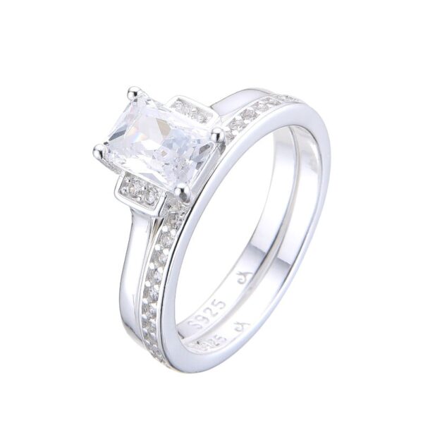 Anillo de matrimonio