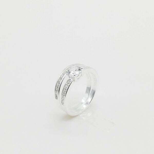 Anillo de matrimonio