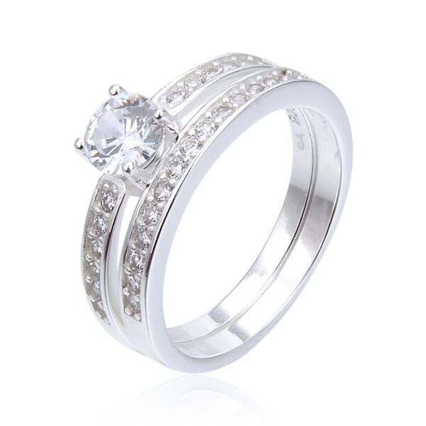 Anillo de matrimonio